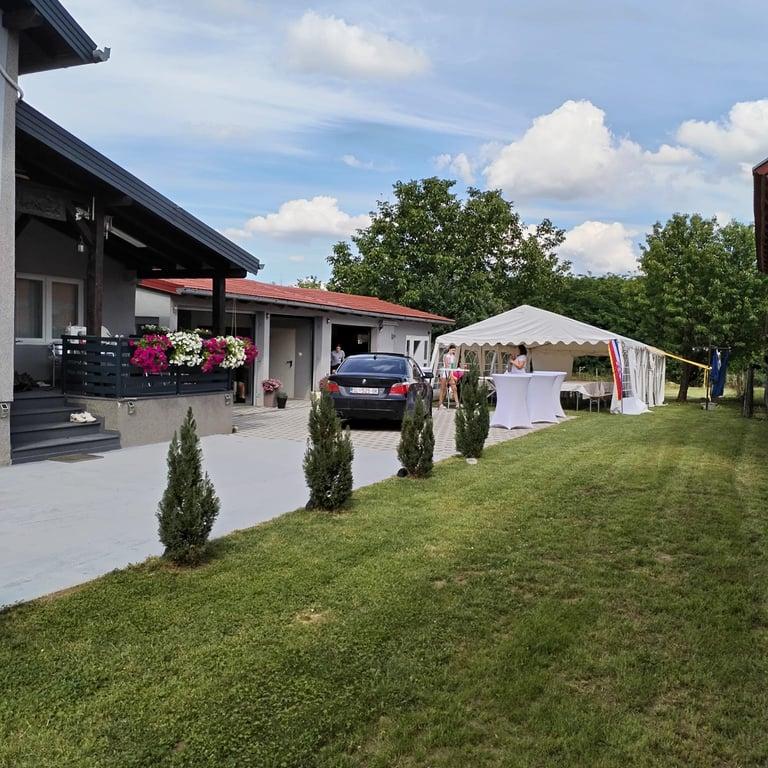 Najam party šatora s kompletnom montažom - Gama Events