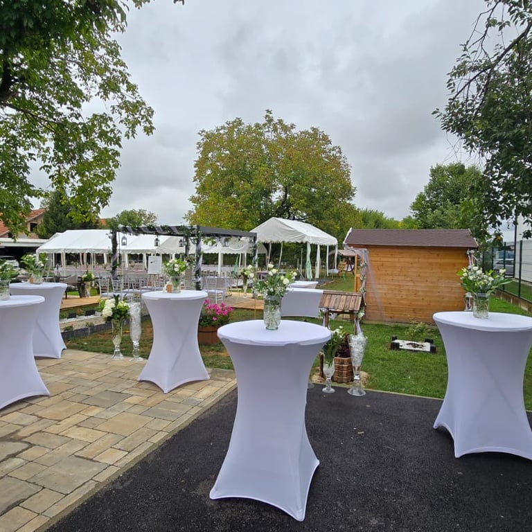 Barski stolovi i domjenci — Gama Events 9